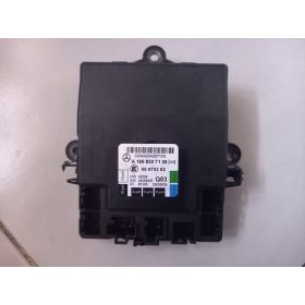   Mercedes-Benz A-osztály W169 bal első ajtó vezérlő modul A1698207126