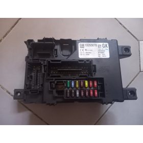 Opel Corsa D biztosítéktábla 13265078GK