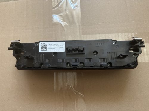 Audi S3 A3 8Y klíma fűtés panel 8Y0820043A