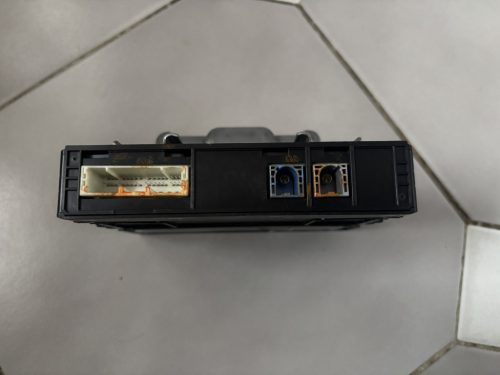Toyota Corolla E210 telematika modul 8674012040