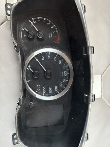 Toyota Corolla E210 km óracsoport 83800-FE180