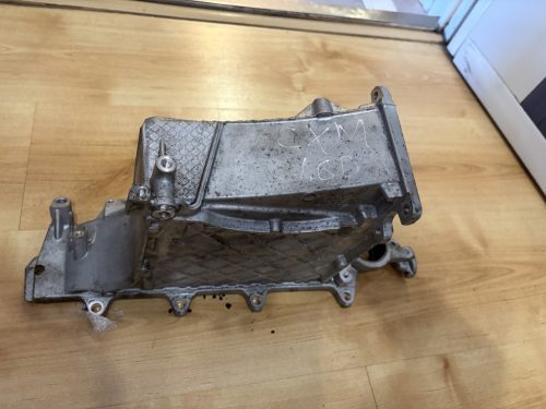 Volkswagen Passat B8 szívósor 04L129766AQ