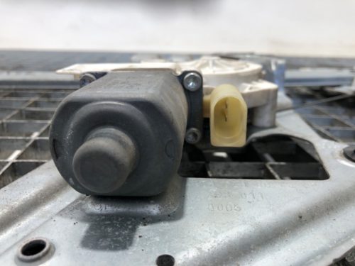 Volkswagen Crafter bal első elektromos ablakemelő