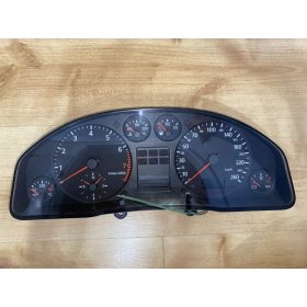 Audi A6 C5 Kilométeróra 4B0919860
