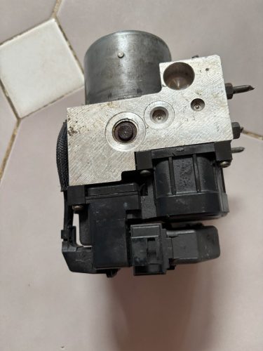 Subaru Impreza ABS kocka 27534FE180 11000041860