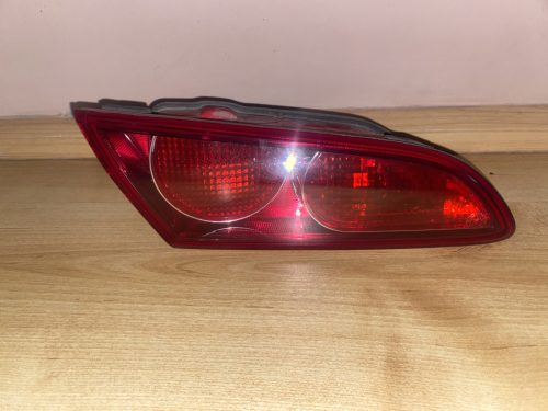 Alfa Romeo 159 bal hátsó belső lámpa 50504822