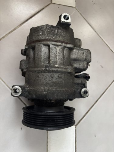 Audi A4 B8, A5 8T klímakompresszor 8K0260805J