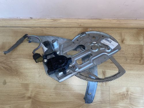 Volvo S80 Ablakemelő motor 101353xxx