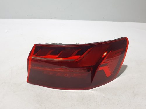 Audi A4 B9 Jobb hátsó lámpa 8W5945092AC