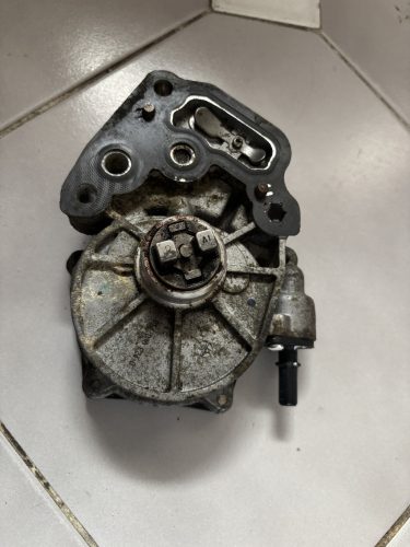 Opel Corsa E, Astra K vákuumpumpa 9140300240