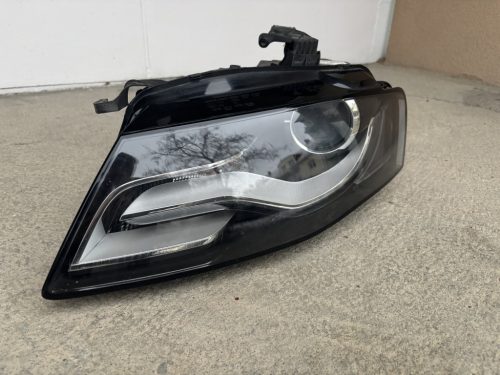Audi A4 B8 Bi-Xenon bal fényszóró 8K0941029AM 