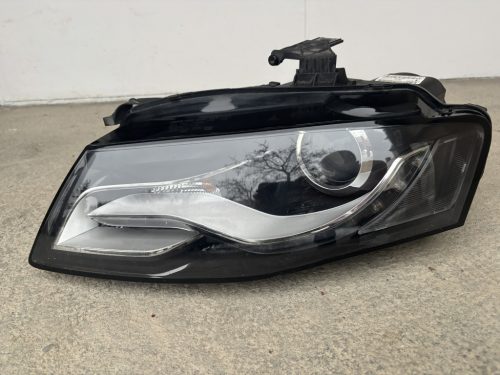 Audi A4 B8 Bi-Xenon bal fényszóró 8K0941029AM 
