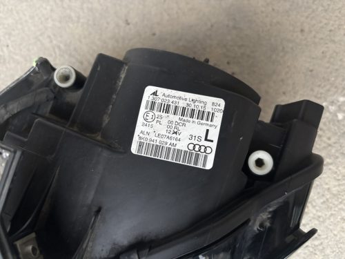 Audi A4 B8 Bi-Xenon bal fényszóró 8K0941029AM 