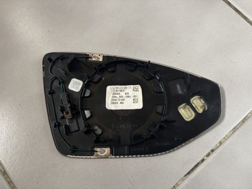 Audi A8 D5, A6 C8 bal oldali fényre sötétedő tükörlap 4N0857535E