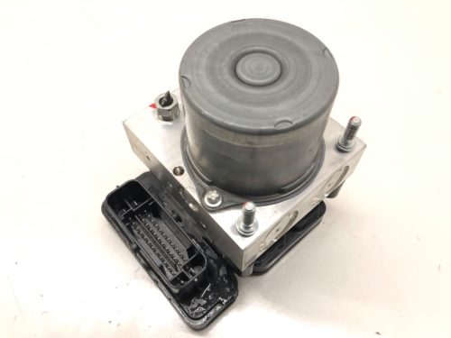Suzuki SX4 S-Cross ABS kocka 56110-63TA0 0265957126