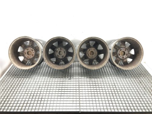 BMW 7 (F01, F02, F03, F04) Felni szett R16 7J 5X120 ET47  72