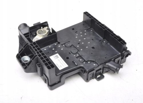 Volvo XC40 II pozitív akku saru, biztosítéktábla 32200334