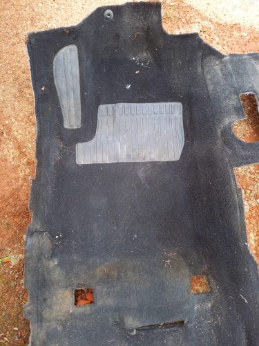 Ford Mondeo III padlókárpit