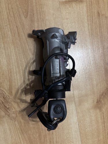 Volkswagen Jetta, Golf V, Caddy gyújtáskapcsoló 1K0905851B