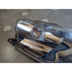 Nissan Leaf I jobb első fényszóró 26010-3NA3C
