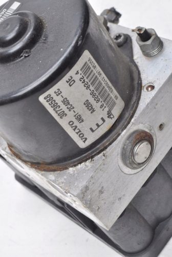 Volvo C30 S40 V50 C70 ABS kocka 30736588