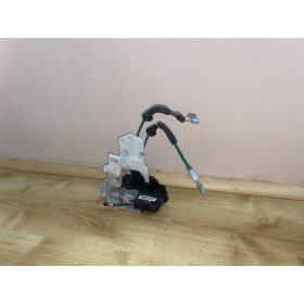 Hyundai i30 Jobb első ajtózár 81320-2L030