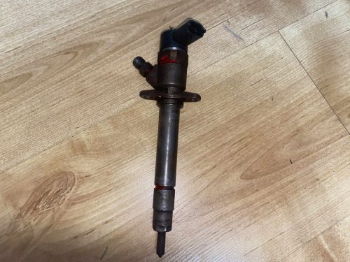 Volvo XC90 XC70 V70 porlasztó 0445110078 8658352