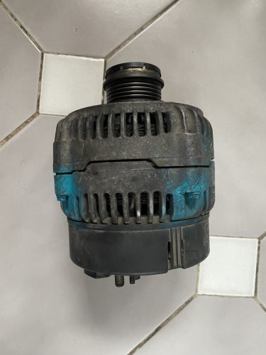 Volkswagen Passat B5 generátor 028903028F