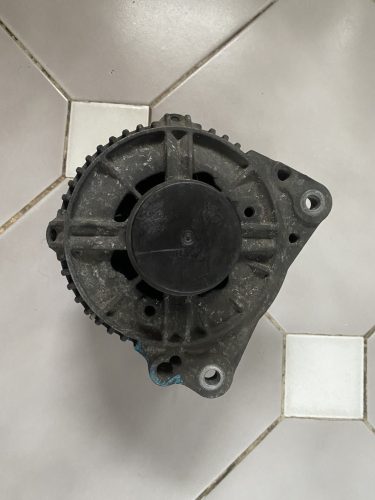 Volkswagen Passat B5 generátor 028903028F