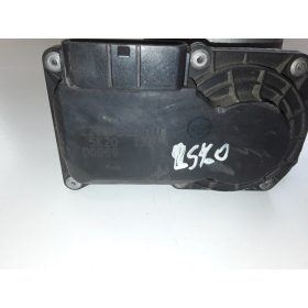 Lexus LS Fojtószelep 2203038010