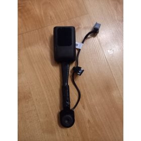   Tesla Model 3, Model Y első biztonsági öv csat 1090323-C1-D