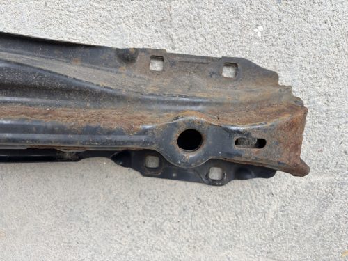 Jaguar XE, XF hátsó lökhárító merevítő GX7317B892AB