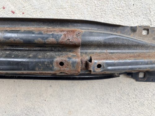 Jaguar XE, XF hátsó lökhárító merevítő GX7317B892AB