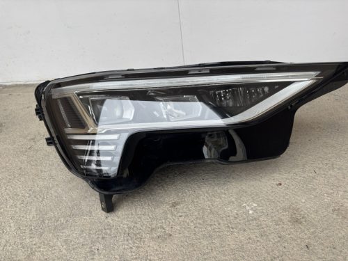 Audi e-Tron jobb oldali fényszóró 4KE941040 