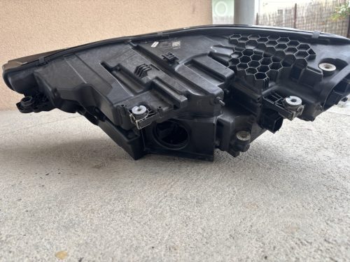 Audi e-Tron jobb oldali fényszóró 4KE941040 