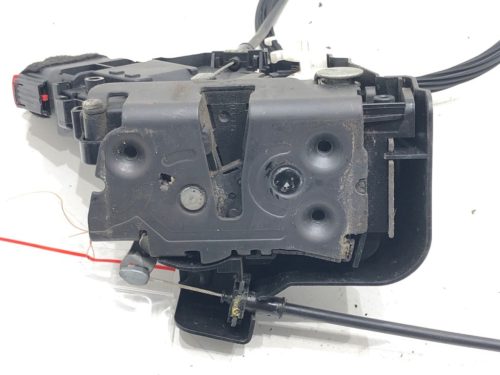 Volvo C30 jobb első ajtózár 30799302