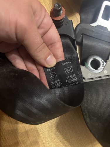 Kia Cee'd II bal első biztonsági öv 88810-A2100