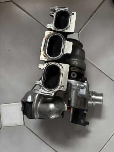 Nissan Qashqai J11 Dacia Duster 1.3 TCE turbó 144106434R A2820900280