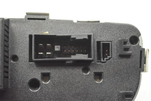 Mercedes Benz C-Osztály 203 Klímapanel, fűtéskacsoló A2098300385