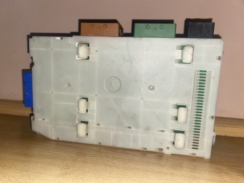 Volvo S60 biztosítéktábla 30765624AE