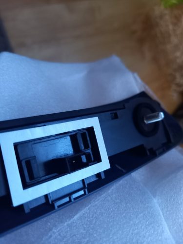Opel Corsa D csomagtér ajtó nyitó mikrokapcsoló kilincs 13188017 13188288