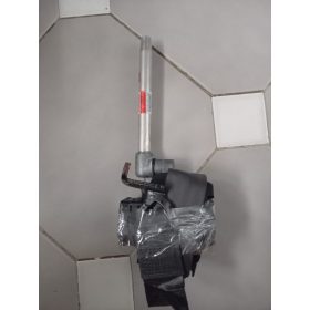 Volvo XC70, V70 bal hátsó biztonsági öv 8686251