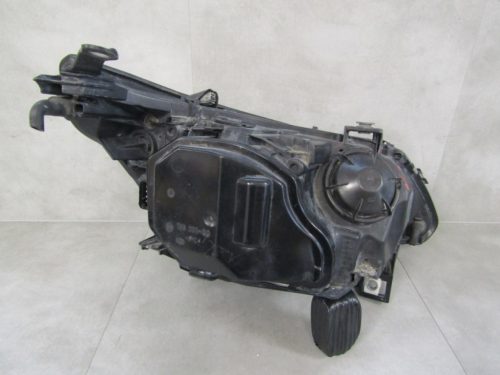 BMW 5 E60 E61 Bal első lámpa 15872300