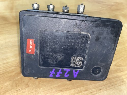 Suzuki Baleno ABS kocka 56110-69PA