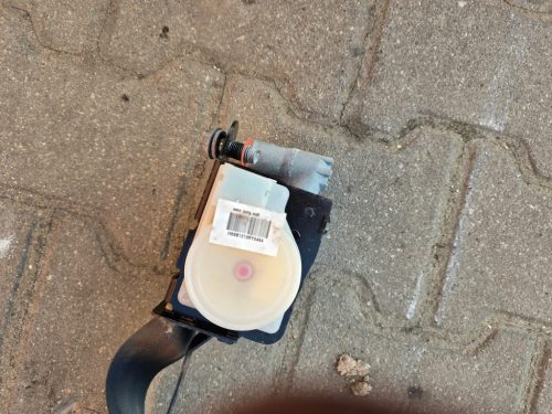 Kia Optima Jobb első biztonsági öv 888202T40087