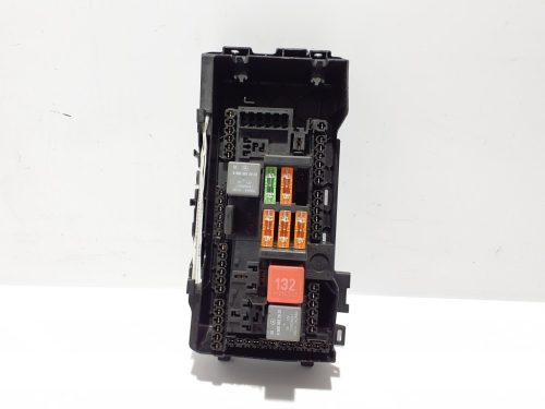 Mercedes Benz EQC N293 Biztosítéktábla A2139068801
