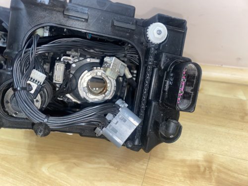Audi A8 4H bal bi-xenon fényszóró 4H0941003