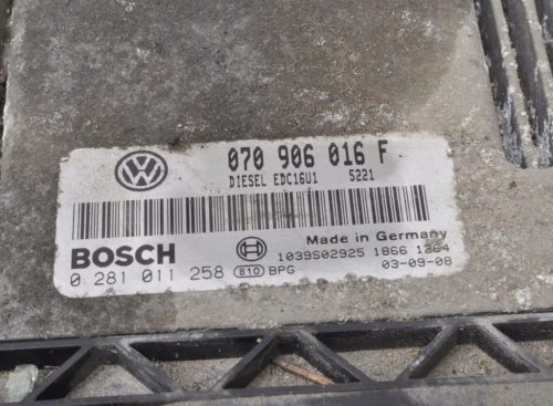 Volkswagen Touareg 2.5 TDI motorvezérlő elektronika 070906016F 0281011258