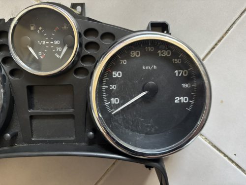 Peugeot 207 HDi km óracsoport 9662904880