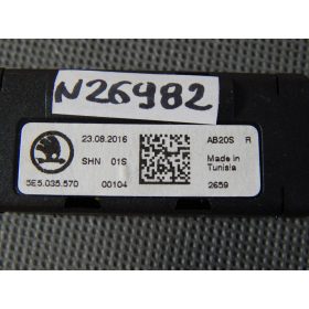   Volkswagen Arteon, Passat B8 rádió antenna erősítő 5E5035570